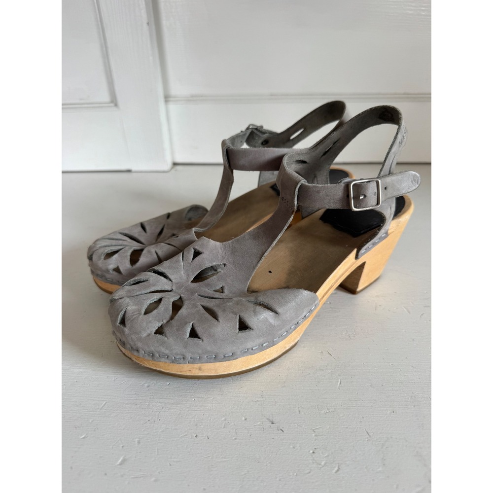 Swedish Hasbeens Lacy gray Nubuck leather sandals size 38 (their US8)